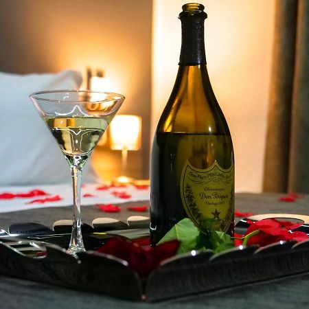 Arizona Motel Кастел Волтурно Екстериор снимка