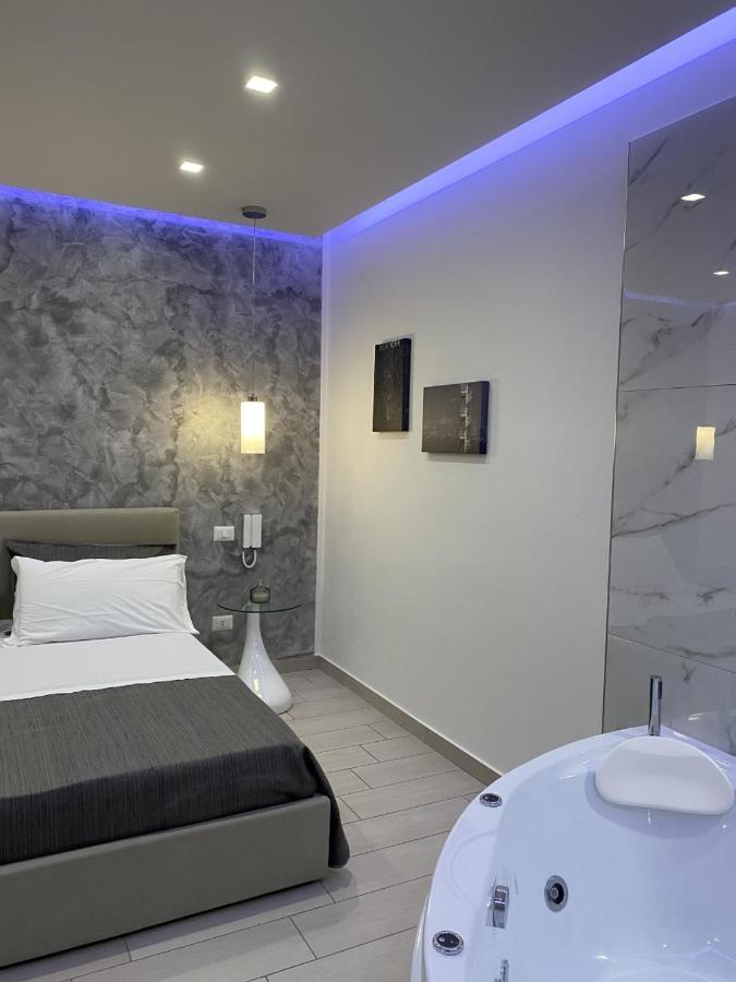Arizona Motel Кастел Волтурно Екстериор снимка