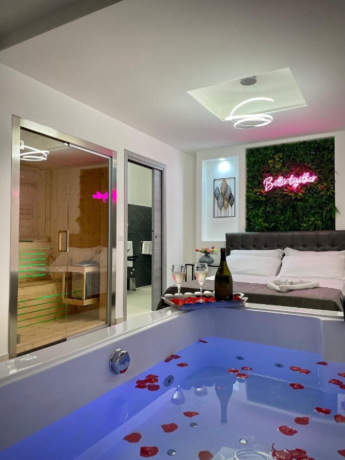 Arizona Motel Кастел Волтурно Екстериор снимка